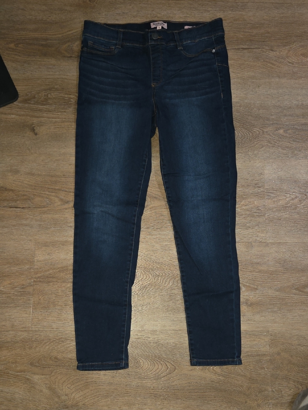 Juicy Couture Dark Blue Skinny Stretch Jegging Jeans